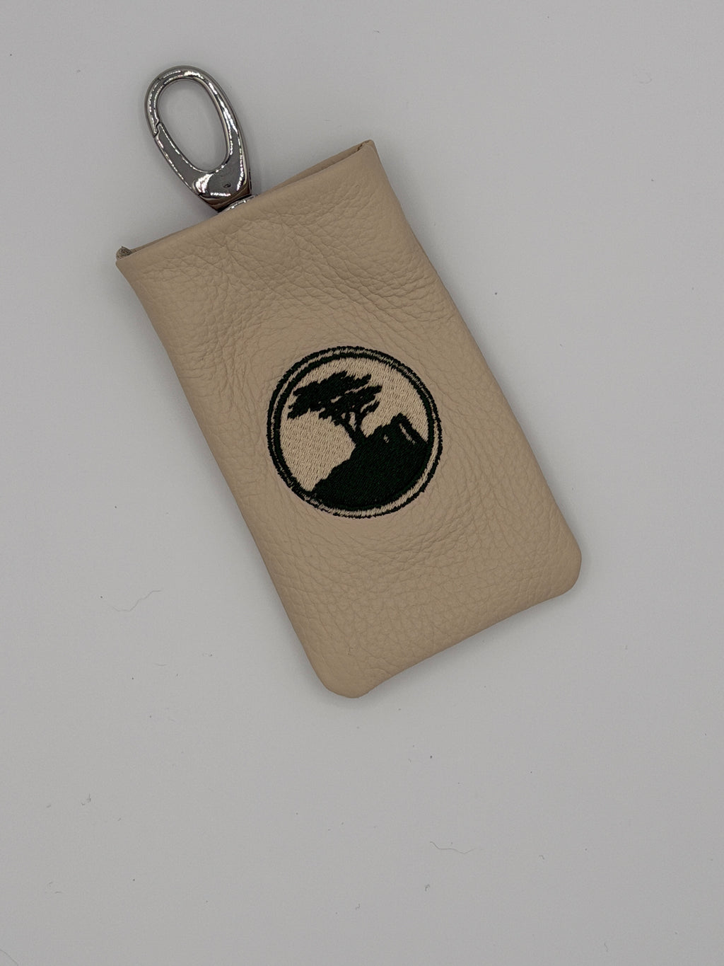 ILIAC- FIRST TEE POUCH